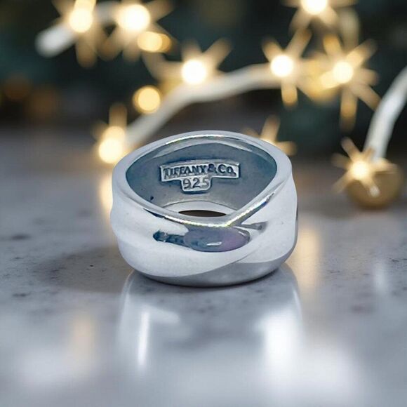 Tiffany & Co Leaf Ring Size 4 Sterling Silver 5 Grams Estate TIF862 - Picture 15 of 15